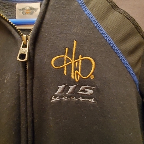 Womens size small Harley-Davidson  black hoodie 115th super comfy - Picture 3 of 12